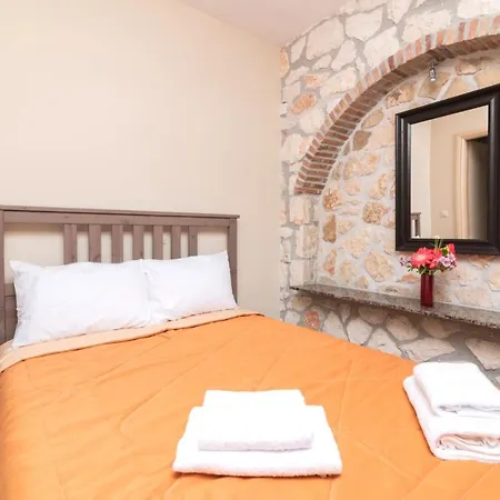 Fiore Levante Villas - Violeta Villa